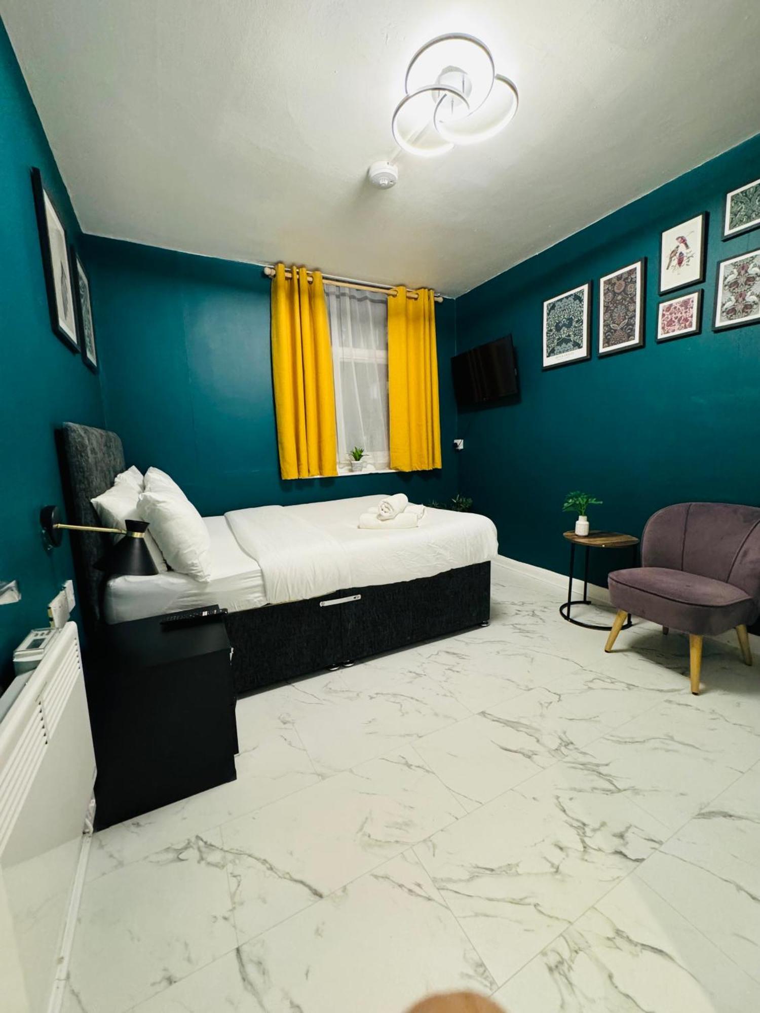 Private Studio Flat In City 1190 London Exterior photo